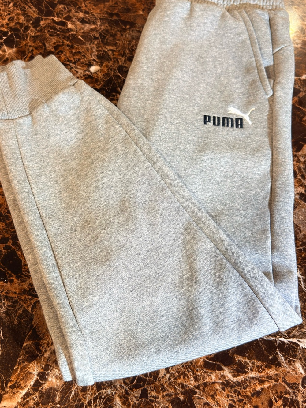 Puma mens M size Grey Jogger Pants like new